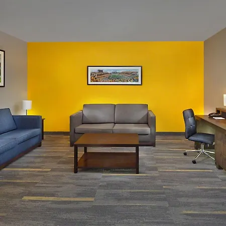 Scholar Morgantown, Tapestry Collection By Hilton Hotel Exterior photo